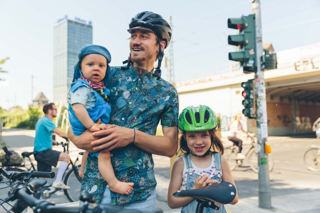 Wer sein eigenes Fahrrad vermietet, braucht Vertrauen. Was ist, wenn es während des Verleihs gestohlen wird? Was ist, wenn es beschädigt zu dir zurückkommt? Keine Sorge: Bei allen ListNRide-Vermietungen in Deutschland, Österreich und den Niederlanden ist die Bike Protection inklusive.